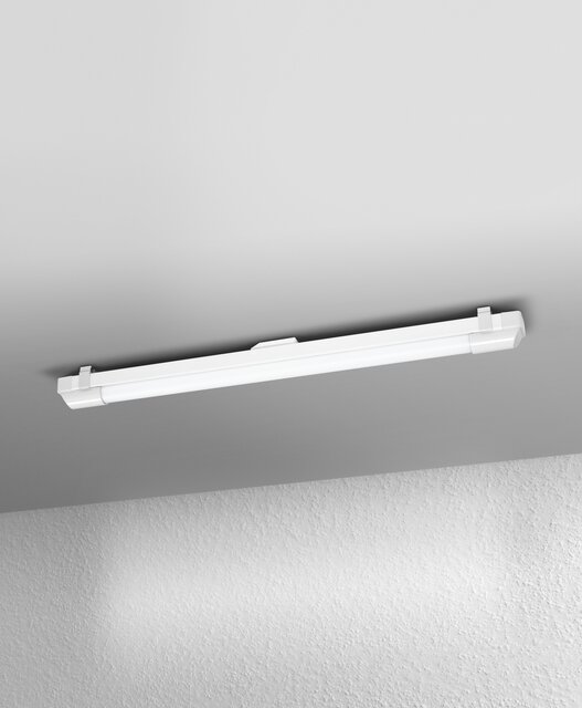 LED POWER BATTEN 600mm 12W 830